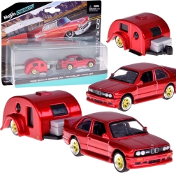 Modelo metálico de combate Maisto BMW M3 (1988) con caravana 1:64