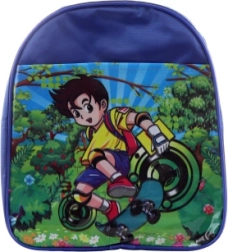 Mochila infantil Niño en monopatín