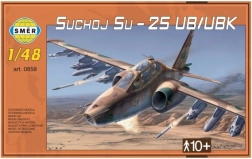 Modelo ensamblable del avión Sukhoi Su-25 UB/UBK
