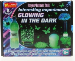 Interesantes experimentos de brillo en la oscuridad para niños
