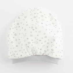 Gorrito infantil de algodón New Baby Corazones