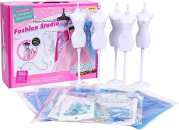 Kit creativo para pequeñas diseñadoras con telas azules y accesorios