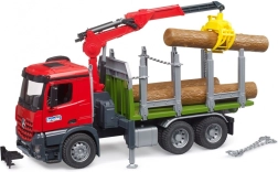 Transportador de madera Bruder con brazo hidráulico