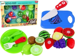 Juego infantil de frutas y utensilios de cocina