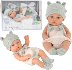 Muñeca de tela bebé 18 cm con conjunto gris, gorrito y babero