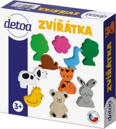 Juego de animales de madera en caja