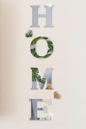 Pegatinas de pared espejo HOME: letras acrílicas 3D plateadas con corazones