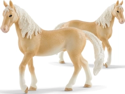 Figura Schleich de un semental Akhal-Teke de la serie Horse Club