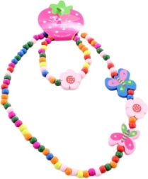 Set de collar y pulsera con mariposas de cuentas de madera