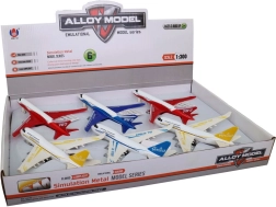 Avión con retroceso