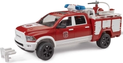 Camión de bomberos Bruder RAM 2500 con cañón de agua, luces y sonido