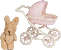 Cochecito Lundby con conejito de peluche para casa de muñecas