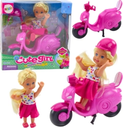 Mini muñeca con scooter rosa y casco