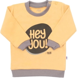 Camiseta para bebé New Baby With Love color mostaza
