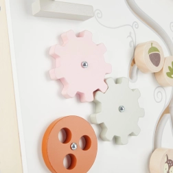 Andador infantil de madera Bieco con actividades – animales del bosque
