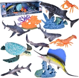Set de figuras de animales marinos con tiburones y corales