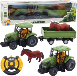 Tractor verde con remolque y caballo por control remoto
