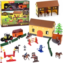 Granja de caballos con establos, tractor con remolque y figuras