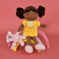 Muñeca Miss Vanilla con vestido amarillo