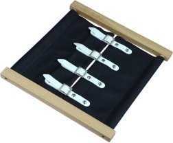 Marco Montessori de abrochado con correas y hebillas