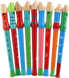 Flauta de madera con diseño colorido