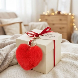 Llavero de felpa con forma de corazón, rojo