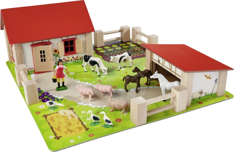 Construcciones de madera estables con tejado rojo