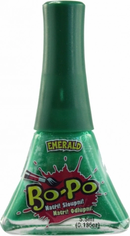 Esmalte de uñas verde BO-PO