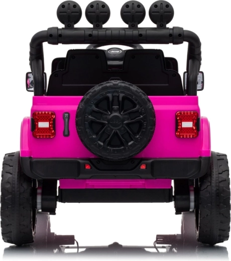 Detalles atractivos y equipamiento al estilo SUV