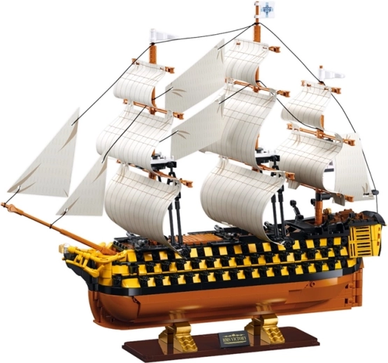 Velero de guerra Victory de Sluban ModelBricks