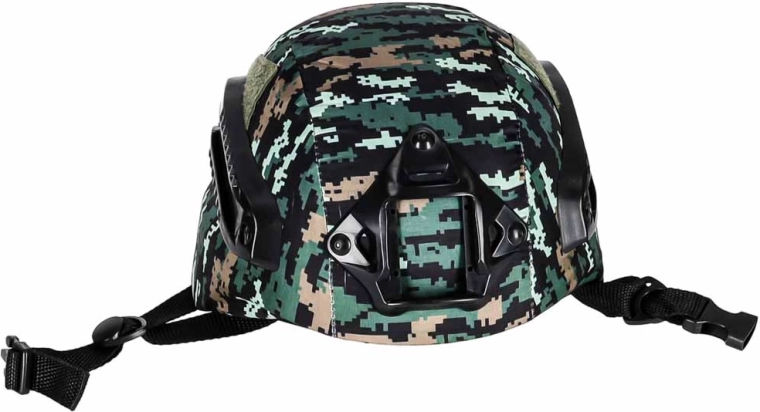 Casco con equipamiento desmontable