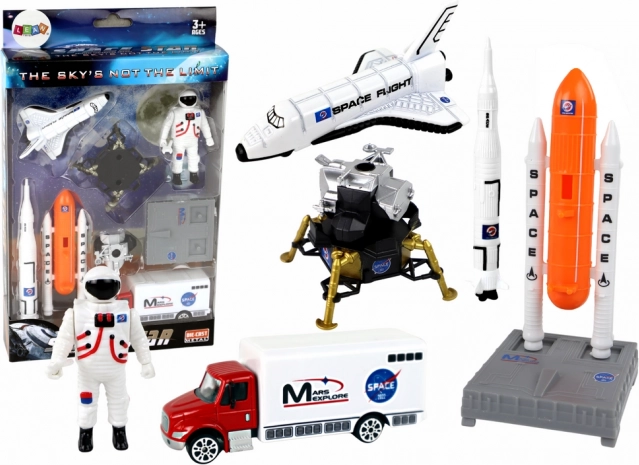 Set de figuras espaciales y cohetes de 8 piezas