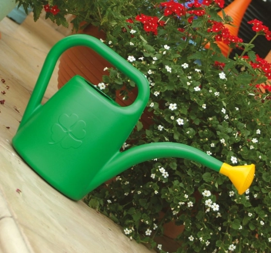 Agarre cómodo y vertido preciso