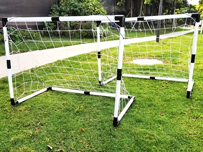Dos porterías para un auténtico mini partido