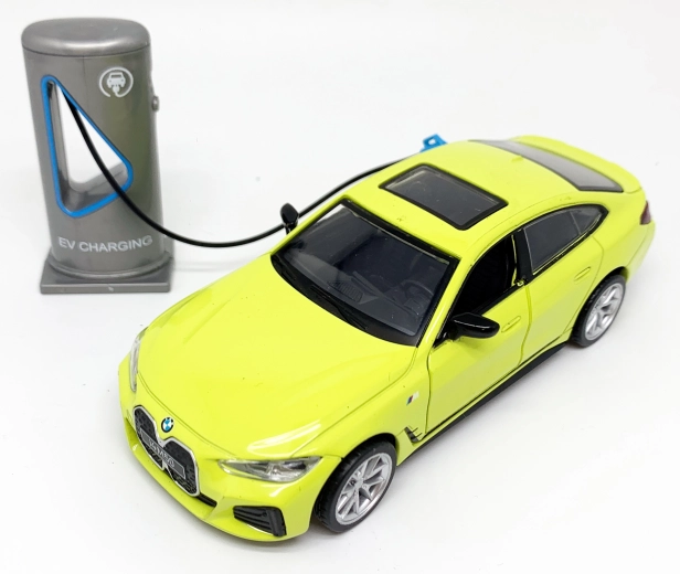 Modelo metálico BMW I4 M50 a escala 1:34