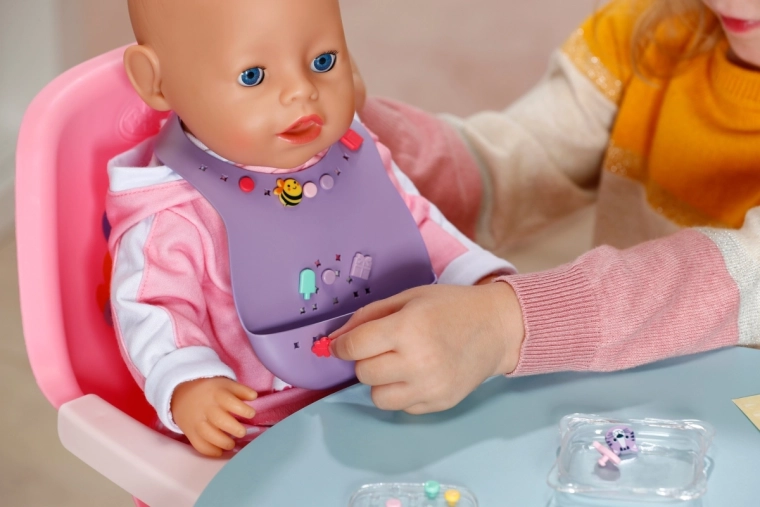 Un babero diseñado según la propia imaginación