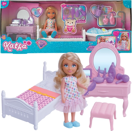 Muñeca Katka con baño y accesorios