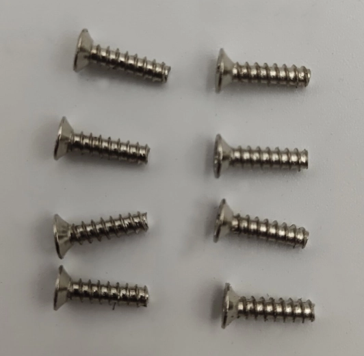 Tornillos avellanados 2×8 para Skull Nightstorm (8 uds.) Jamara