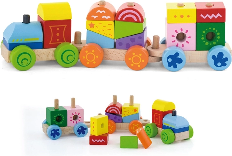Babu tren de madera de colores con vagones