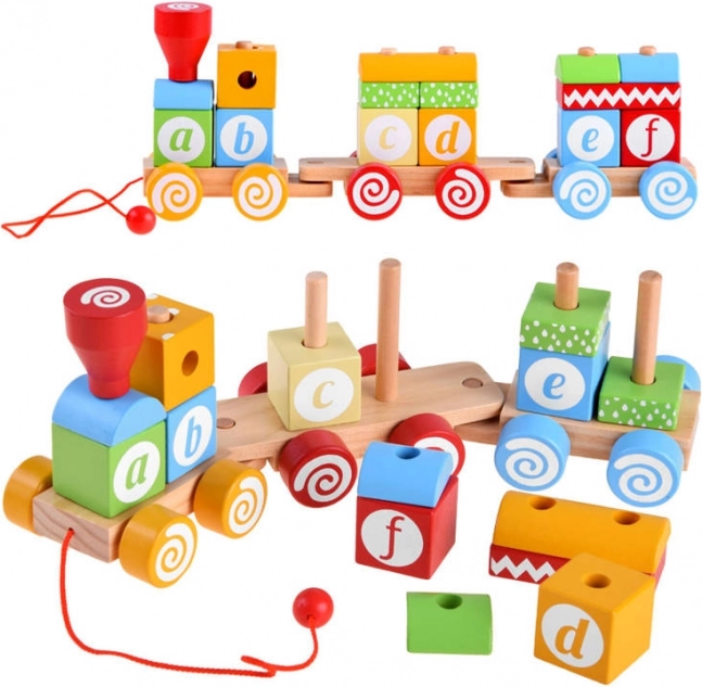 Tren de madera con letras de colores