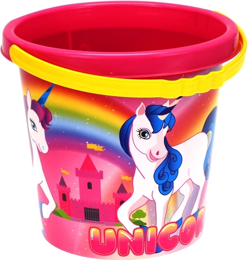 El motivo mágico de unicornio motiva al juego