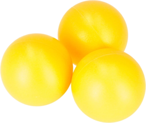 Tres pelotas en el paquete