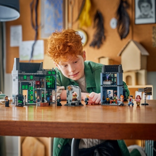 8 minifiguras y diversión durante horas
