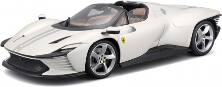 Bburago Ferrari Daytona SP3 1:18 modelo de coche blanco