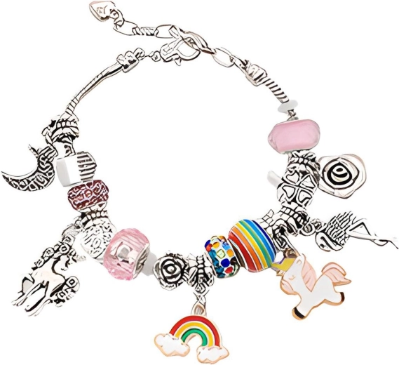 Pulseras con charms con motivos divertidos