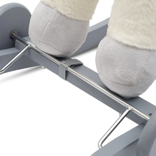 Base de madera estable y refuerzos metálicos