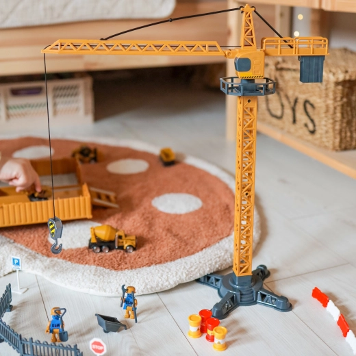 Grúa torre con giro y gancho funcional