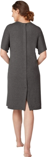 Cobertura total de la espalda y acceso fácil para el personal