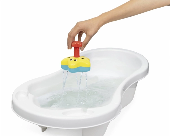 Desarrollo de la coordinación durante el baño