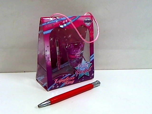 Set de cosmética Hipo con anillo y brillo de labios